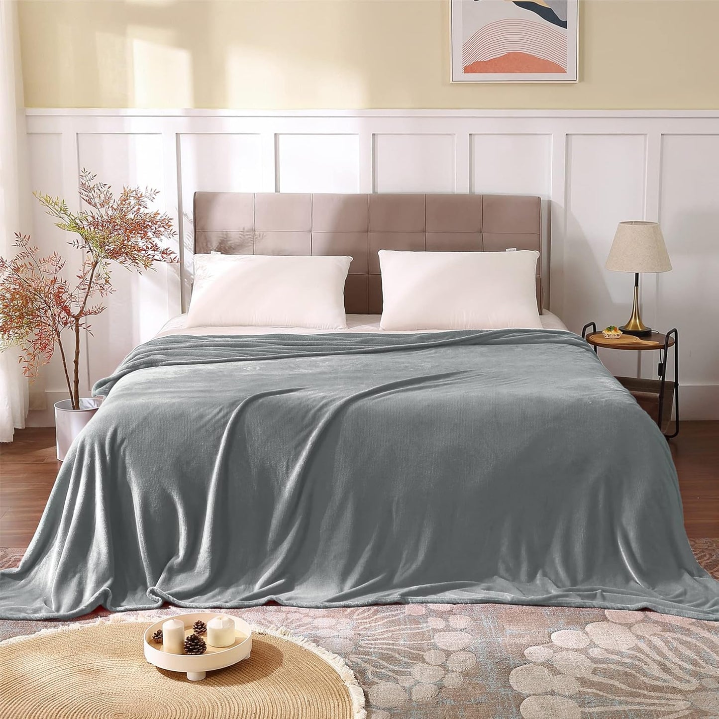 Fleece Blankets Queen Size Grey Throw Blankets for Bed, Luxury Plush Cozy Fuzzy Blanket 90X90 Inches, Super Soft Warm Lightweight Throw Blanket All Seasons Suitable
