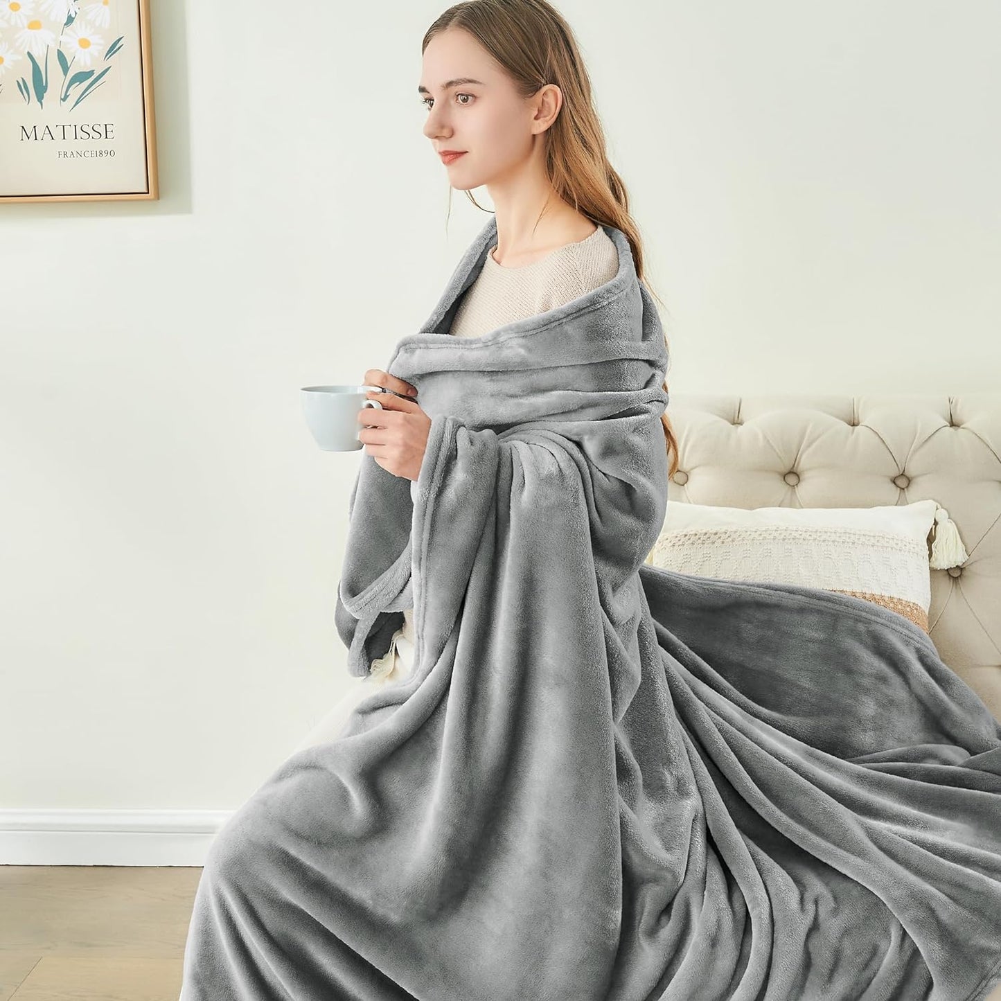 Fleece Blankets Queen Size Grey Throw Blankets for Bed, Luxury Plush Cozy Fuzzy Blanket 90X90 Inches, Super Soft Warm Lightweight Throw Blanket All Seasons Suitable