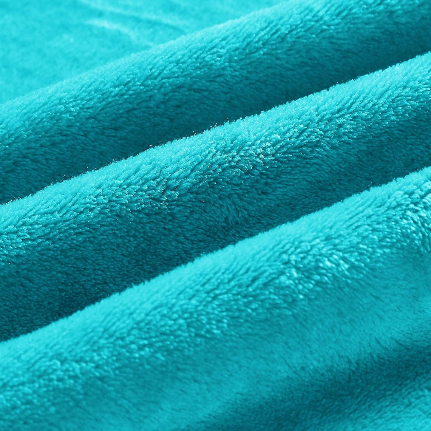Fleece Blankets Queen Size Teal Throw Blankets for Bed, Luxury Plush Cozy Fuzzy Blanket 90X90 Inches, Super Soft Warm Lightweight Throw Blanket All Seasons Suitable
