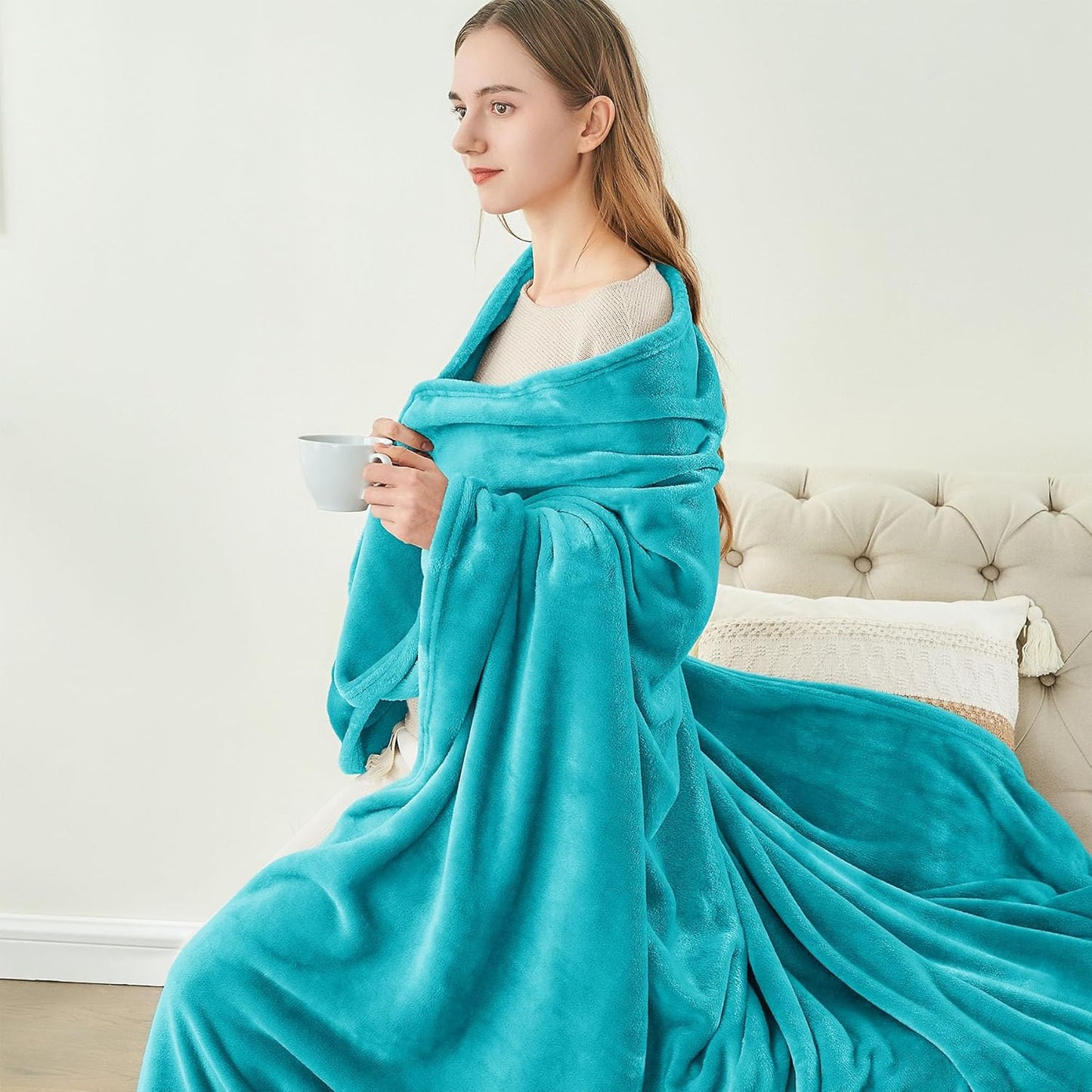 Fleece Blankets Queen Size Teal Throw Blankets for Bed, Luxury Plush Cozy Fuzzy Blanket 90X90 Inches, Super Soft Warm Lightweight Throw Blanket All Seasons Suitable